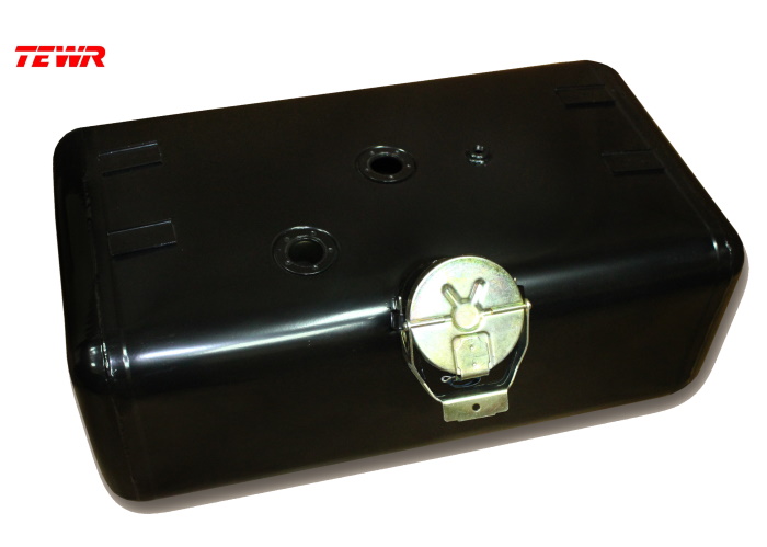 Бак топливный 175 л.гол.175л (330*560*950) с т/з в сборе 130-1101008СБ